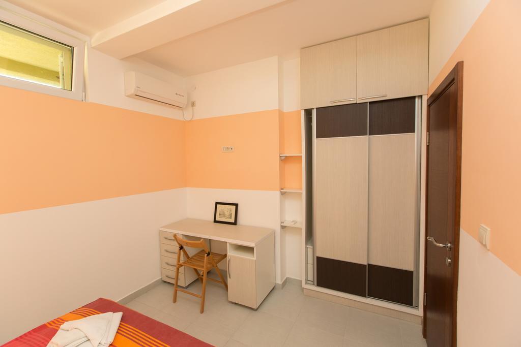 Apartments Aleksandra Podgorica Rom bilde